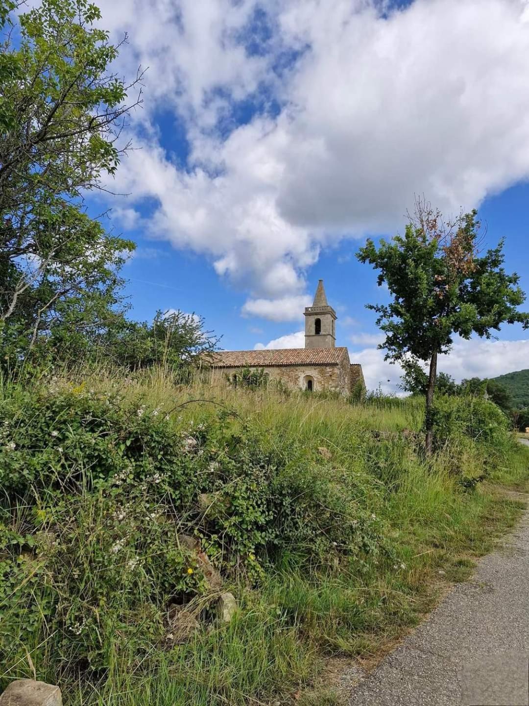 La Maison De Marie-Jeanne - Le Rocher D'Ongles Exterior foto